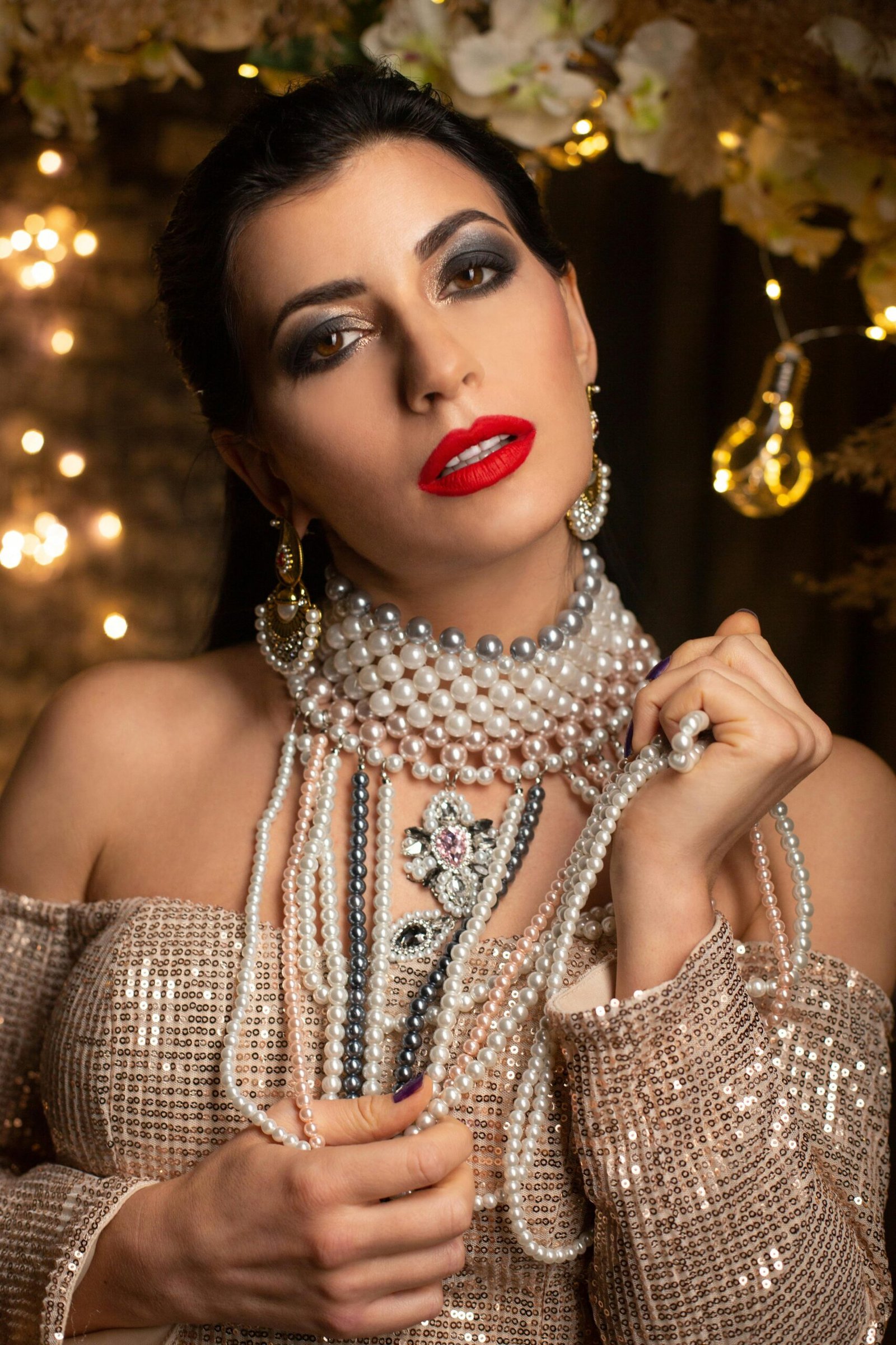 what jewelry is popular in different seasons with spring pearls, summer beads, fall gold rings, and winter statement earrings